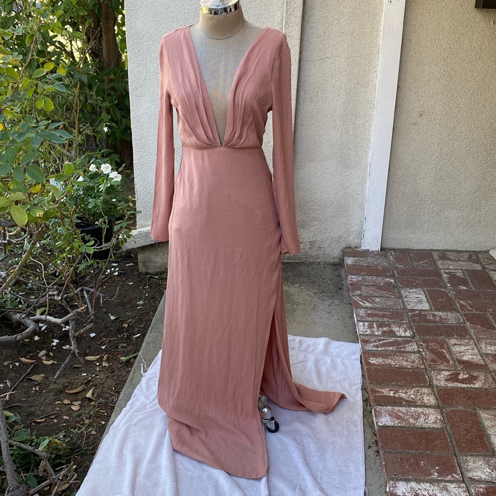 Elegant Long Sleeve Plunge Maxi Dress in Rose - Picture 2 of 14